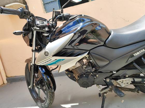 YAMAHA YS 150 FAZER SED YAMAHA YS 150 FAZER SED